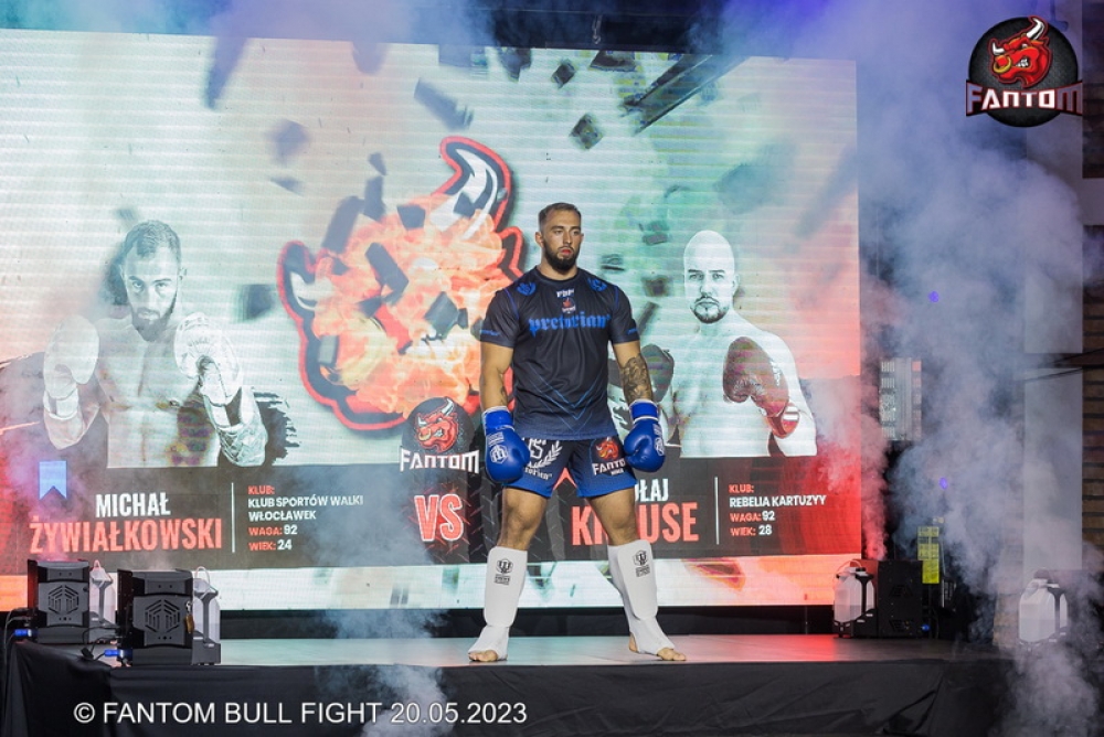 fantom-bull-fight-foto-wojtek-rojek-0823-kopia_resize