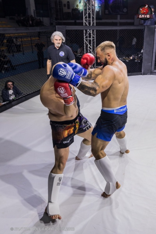 fantom-bull-fight-foto-wojtek-rojek-0843-kopia_resize
